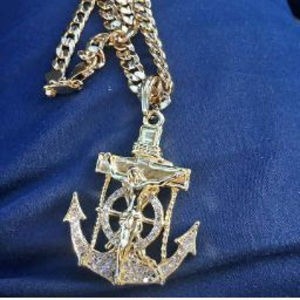 Meet your Posher, Neftali